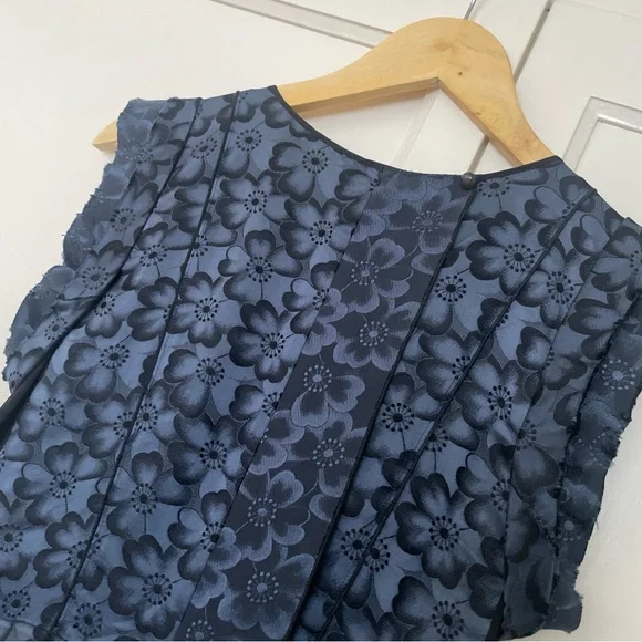 Marc Jacobs Floral Print Mini Shift Dress - Picture 4 of 5